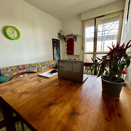 Lighthouse Apartment In Center Of Удине Экстерьер фото