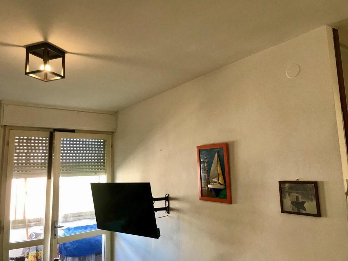 Lighthouse Apartment In Center Of Удине Экстерьер фото